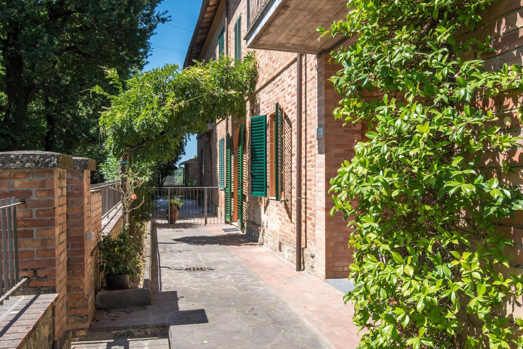 Podere San Lorenzo Siena Exterior photo